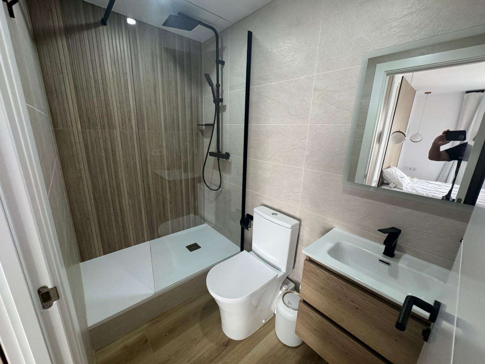 Edificio Avenida maisonnave. Inversión hotelera prime: hotel digitalizado, 5 suites y alta re — 3