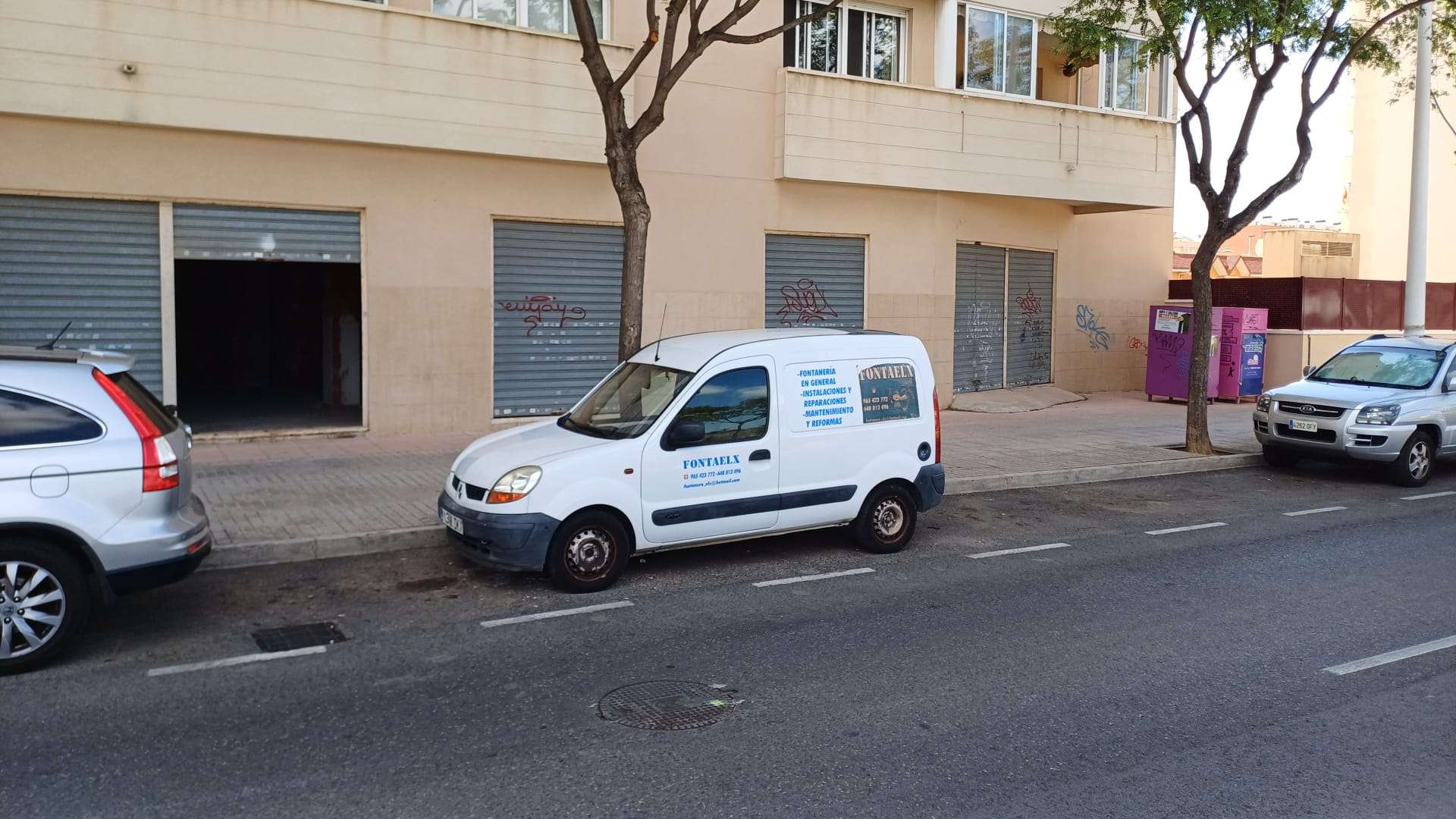Local Comercial Avinguda de jubalcoi. Local comercial con posibilidad de viviendas — 4