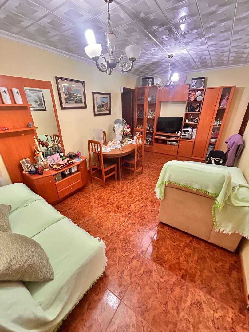 Piso en venta en Passatge Arquitecte Gaudi, Altozano - Conde Lumiares — 2