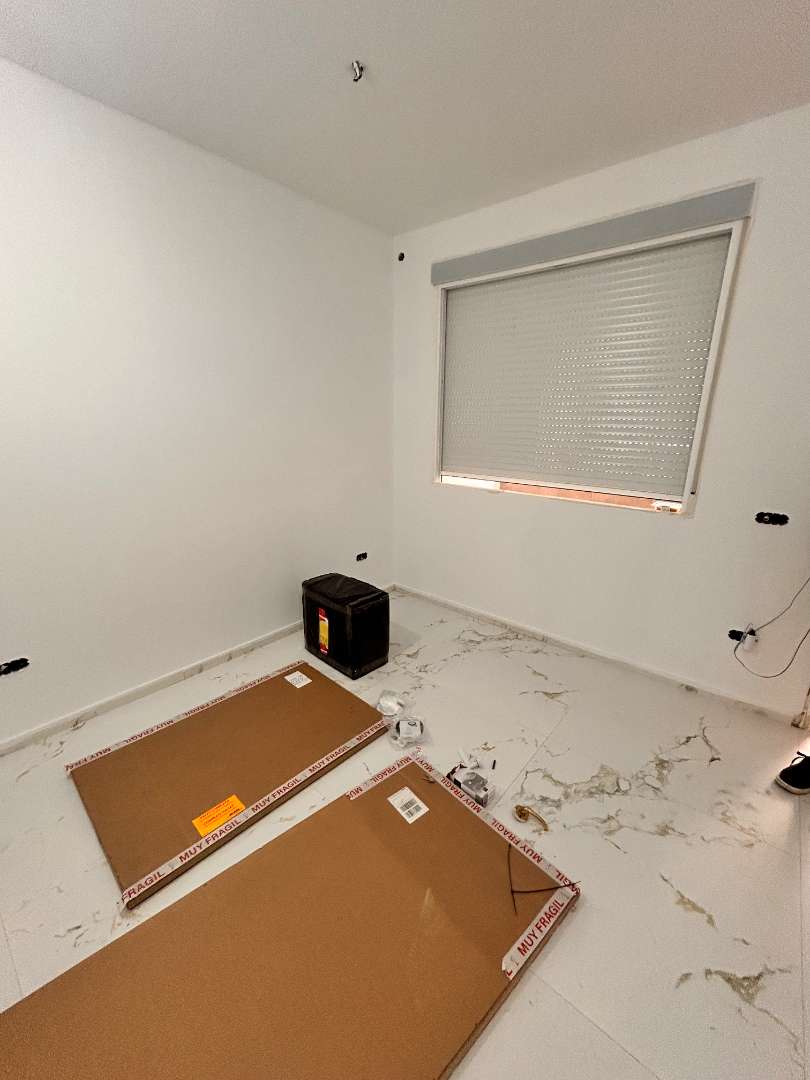 Planta baja en venta en Carrer del Capità Baltasar Tristany, Reina Victoria - Miguel Hernández — 3